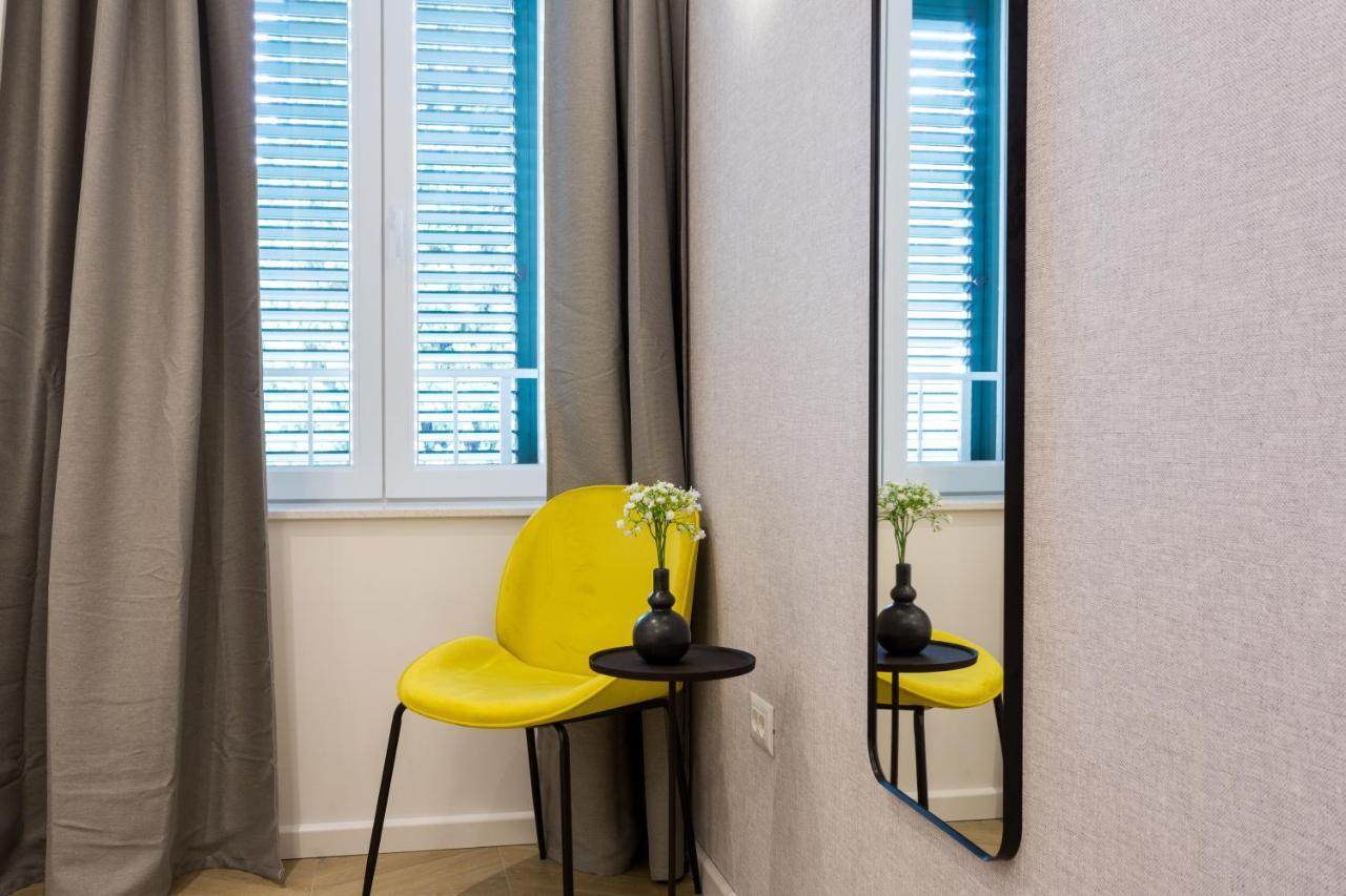 Top Floor Luxury Rooms สปลิท ภายนอก รูปภาพ