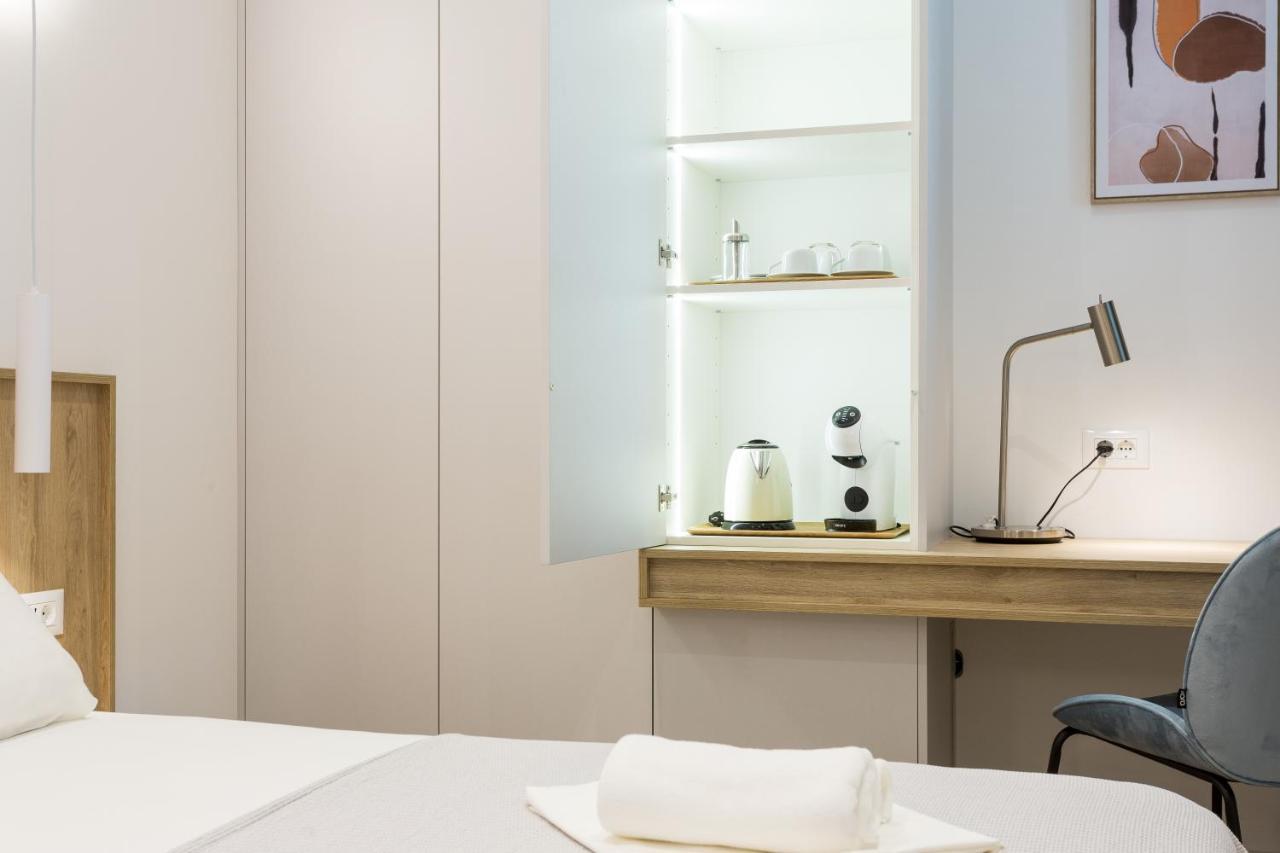 Top Floor Luxury Rooms สปลิท ภายนอก รูปภาพ